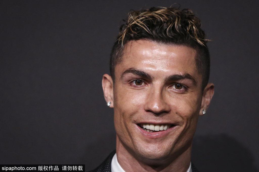 佩杜拉：米兰全力续约迈尼昂，暂时不考虑引进其他门将（佩杜拉：米兰优先推进迈尼昂续约，短期内不考虑引进新门将）