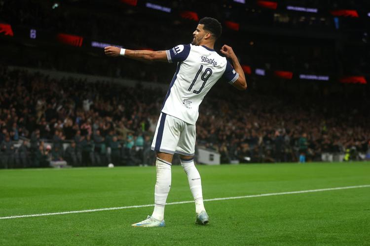 李金羽：国足的病根是生态没了；执教国足是我当教练后的梦想（李金羽：国足顽疾在于生态缺失；执教国足是我从教以来的梦想）