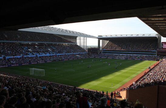 TA分析英格兰目前阵容：球队中轴线十分豪华，但替补深度不足（TA评点英格兰阵容：中轴豪华，替补深度欠佳）