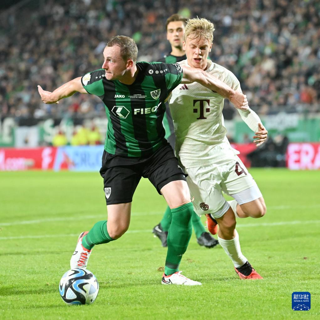 国足进攻体系如何改进？（如何完善国足的进攻体系？）