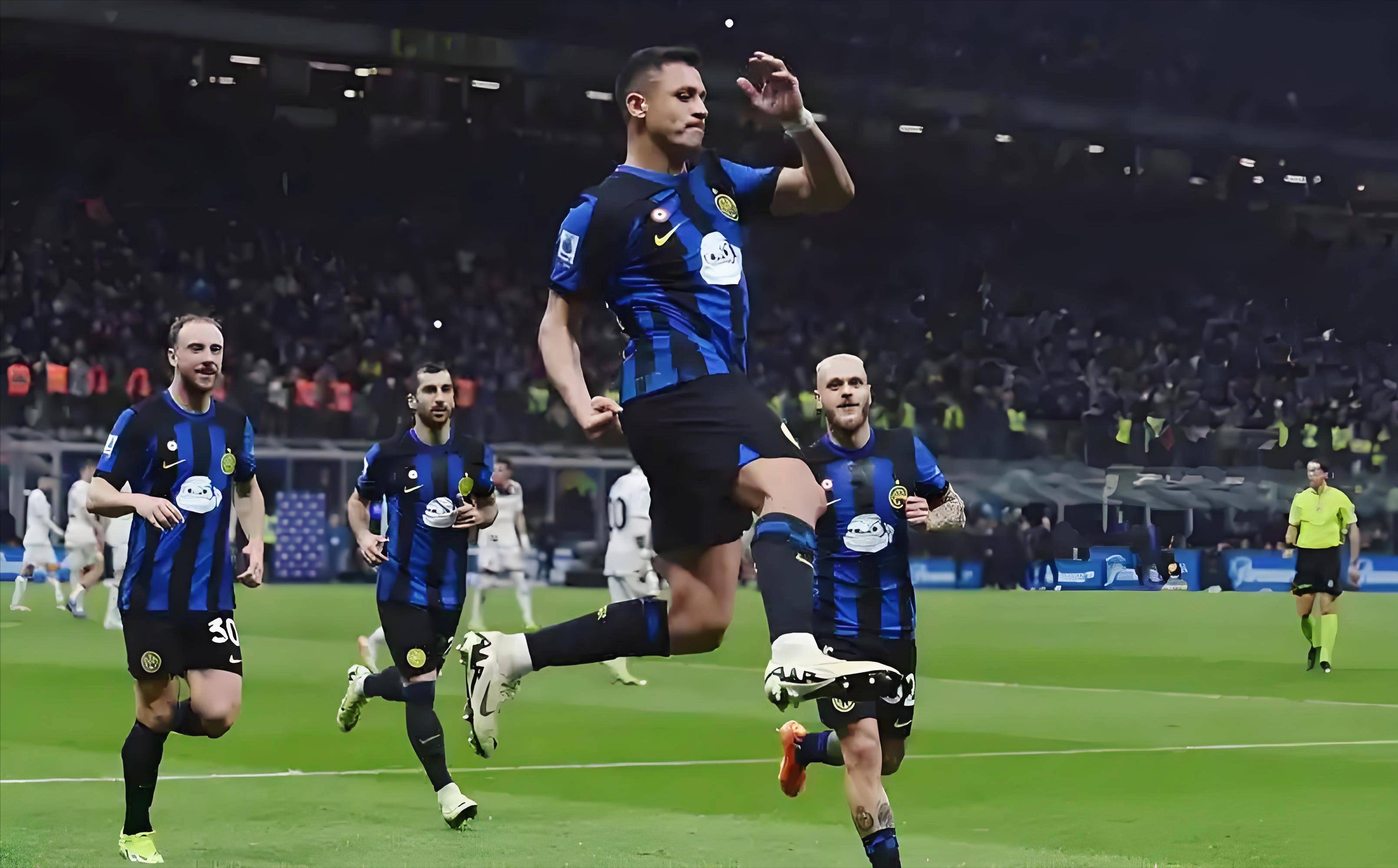 德天空：阿森纳多次考察法兰克福快马巴奥亚，红军热刺也有意（德天空称阿森纳多次考察法兰克福飞翼巴奥亚，利物浦和热刺也在关注）