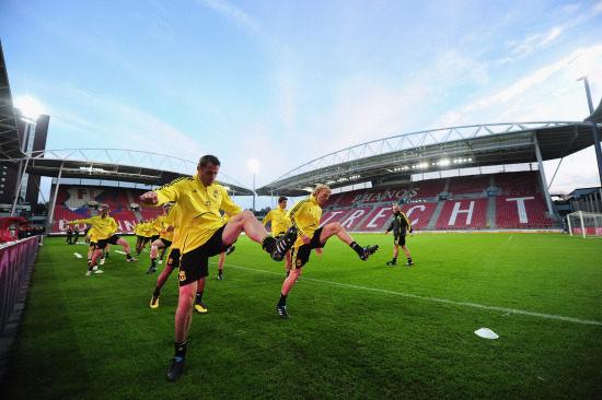 因支持巴勒斯坦被美因茨解约，艾尔-加齐最终判决胜诉获赔（因声援巴勒斯坦遭美因茨解约，艾尔-加齐最终判决胜诉并获赔偿）