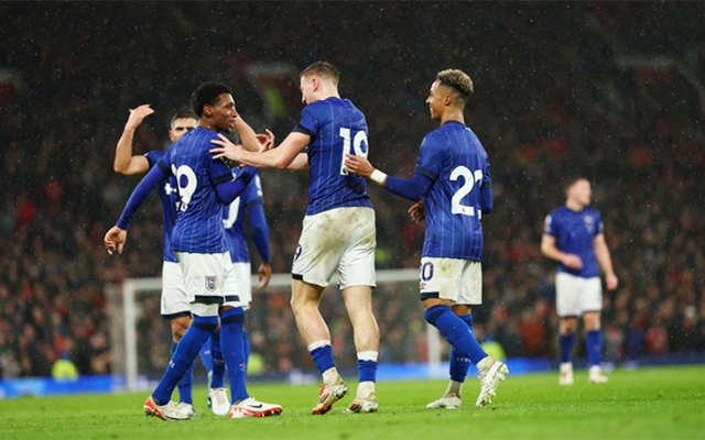 马卡：皇马患有“姆巴佩依赖症”，进攻模式重复且单一（马卡报：皇马过度依赖姆巴佩，进攻套路单一且雷同）